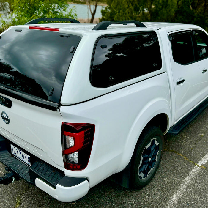 Best Fibreglass Ute Canopy for Maximum Utility and Toughness