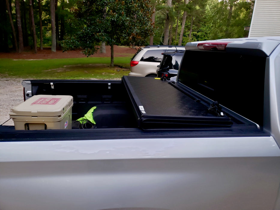 Quad-Fold Chevrolet Silverado Hard Lid Tonneau Cover 1500 2014-2024 5'7" TUB