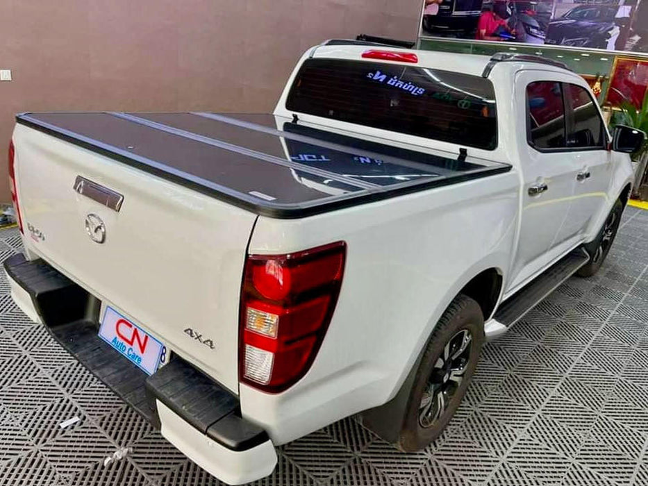 Tri-Fold Hard Lid Tonneau Cover for Isuzu D-Max 2012-2020