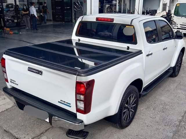 Tri-Fold Hard Lid Tonneau Cover for Isuzu D-Max 2012-2020